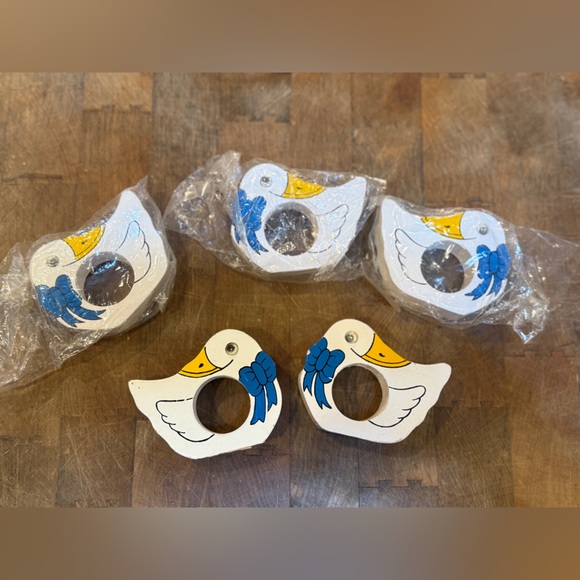 Vintage Other - Vintage Wooden White Duck Napkin Rings with Blue Bow (Set of 5) 1980’s 1990’s